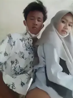 Bokep Indo | Ngewe SMA Hijab Saat Kelas Kosong