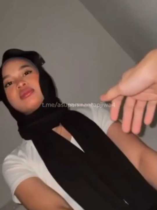Enaknya Punya Tetangga Kost Gemes Dan Enak