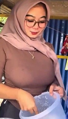 Viral Penjual Jus Tobrut Omek 1