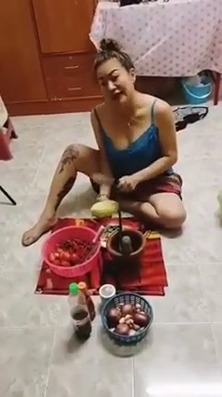 Ngerayu Ibu Kos Buat Diajak Maen
